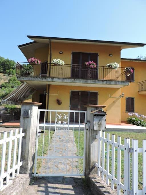 פונטרמולי Casa Vacanze La Cicala מראה חיצוני תמונה